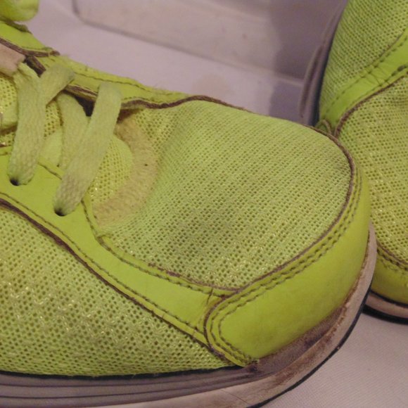 Women’s Nike Dual Fusion Run 3 Bright Yellow Running Walking 525752-700  size 9 - Picture 4 of 11